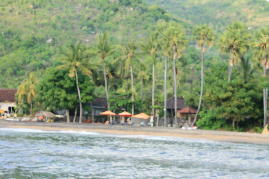 Bintang Beach Villa 아메드 외부 사진