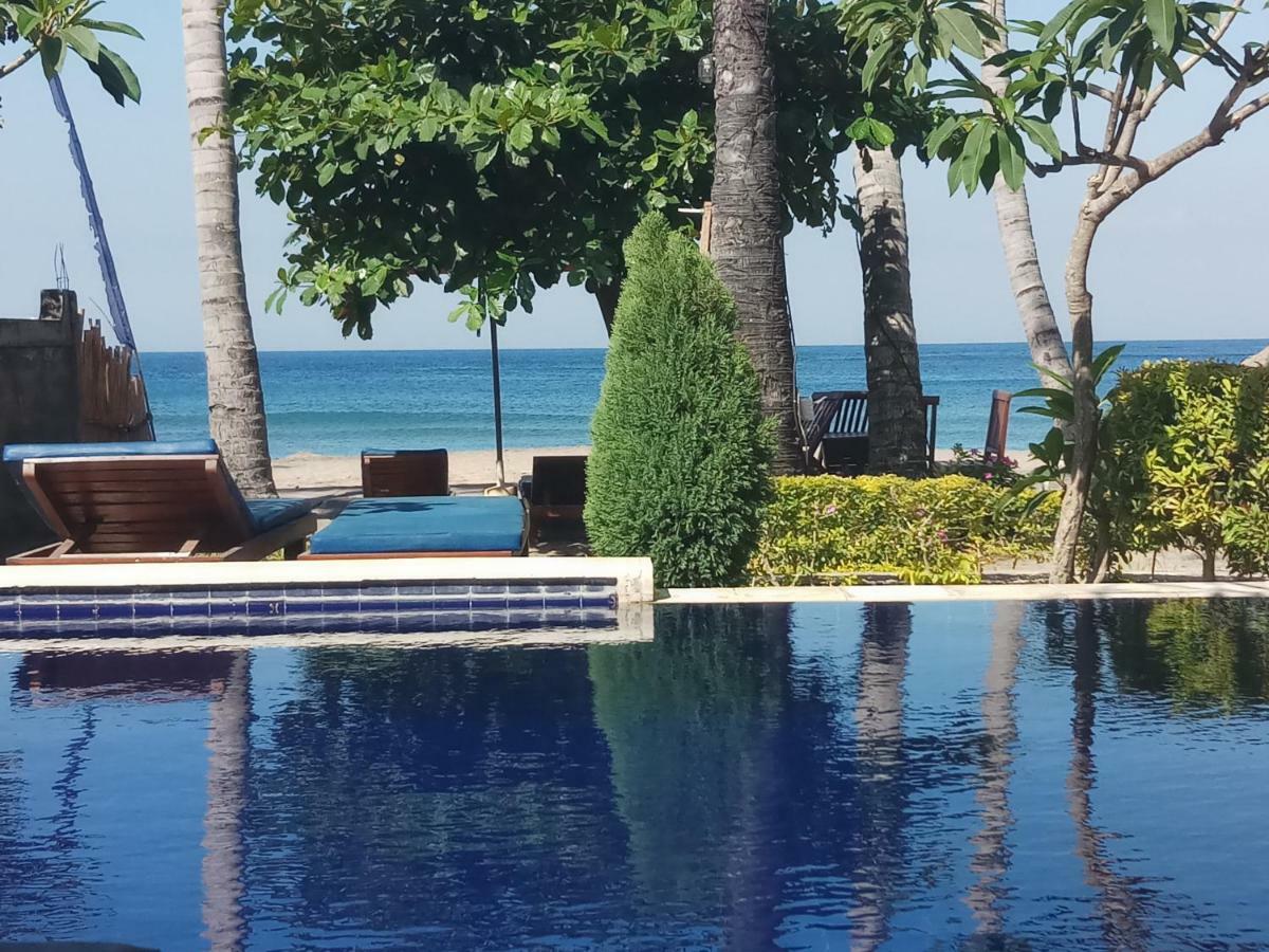 Bintang Beach Villa 아메드 외부 사진