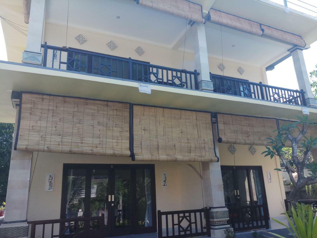 Bintang Beach Villa 아메드 외부 사진